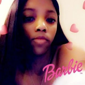 Meet your Posher, Dariona